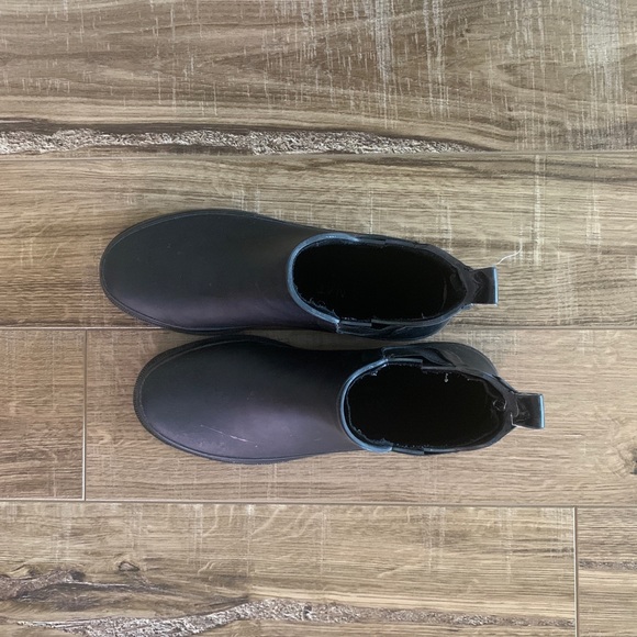 Matt & Nat Rain Booties - Picture 2 of 2